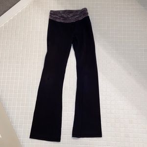 Black skinny yoga bootcut pant 7-8